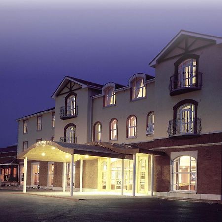 Woodlands Hotel & Leisure Centre 워터퍼드 외부 사진